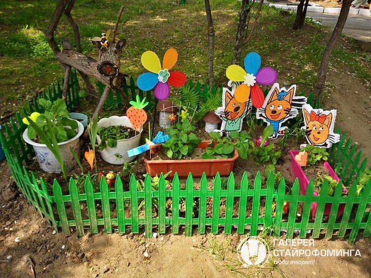Уличный декор из пенопласта в детском саду