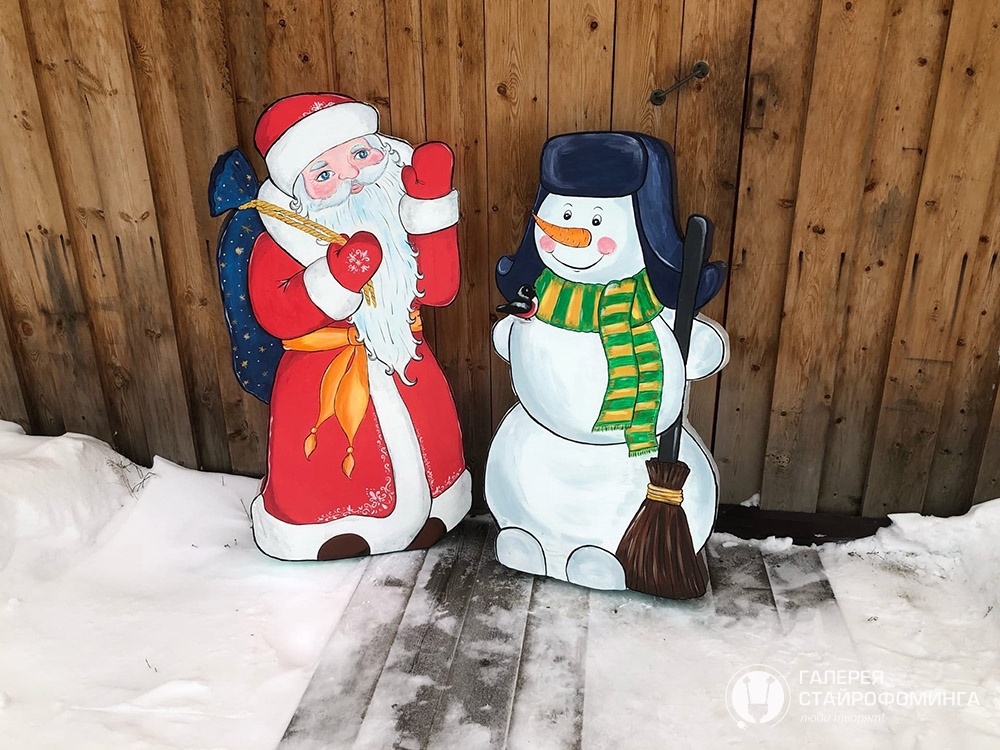 Дед Мороз и Снеговик из пенопласта
